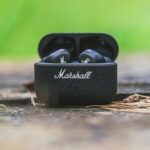 pair of black wireless